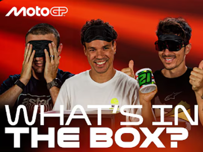 WHAT’S IN THE BOX